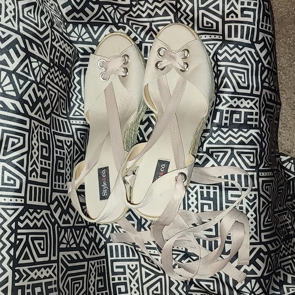 Style & Co. Lace up espadrilles Women's 7.5 - Picture 1 of 8